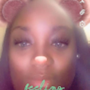 Meet your Posher, Simone